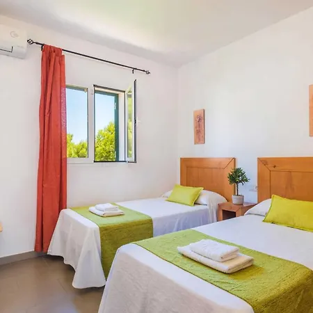 Garbo By Villa Es Mercadal