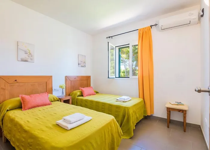 Villa Garbo By Es Mercadal